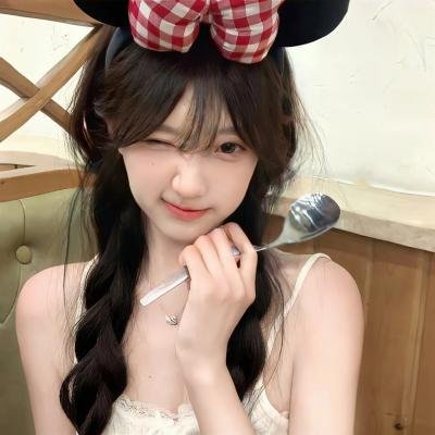 异界杂货铺:她的星河奇遇